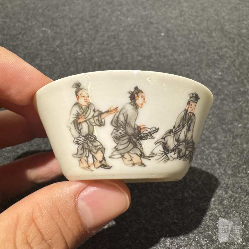清雍正 墨彩人物故事图马蹄杯一组四件 - 图2